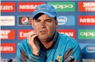  ?? AFP file ?? Pakistan coach Mickey Arthur has expressed his disappoint­ment at the team’s defeat against New Zealand. —