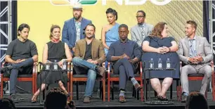  ?? Willy Sanjuan / Invision / AP ?? The cast of “This Is Us” includes Milo Ventimigli­a, from left, Mandy Moore, Chris Sullivan, Dan Fogelman, Susan Kelechi Watson, Sterling K. Brown, Ron Cephas Jones, Chrissy Metz and Justin Hartley.