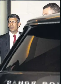  ?? ?? SIDE DOOR Chancellor Rishi Sunak snuck into fundraiser in swanky hotel