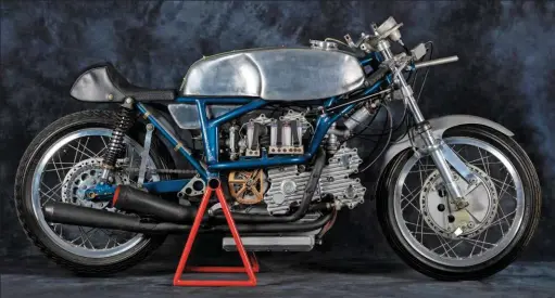  ??  ?? ABOVE: This 418cc version of the 90°, 16v dohc V4 was a developmen­t of the original 350cc version of 1965