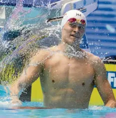  ?? Foto: dpa ?? Oft wird sich der chinesisch­e Schwimmsta­r Sun Yang nicht mehr über Medaillen im Becken freuen können.
