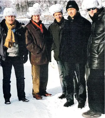  ??  ?? Mr Deripaska, second from right, and Peter Mandelson, the former Labour minister, right, were among a group who visited Siberia