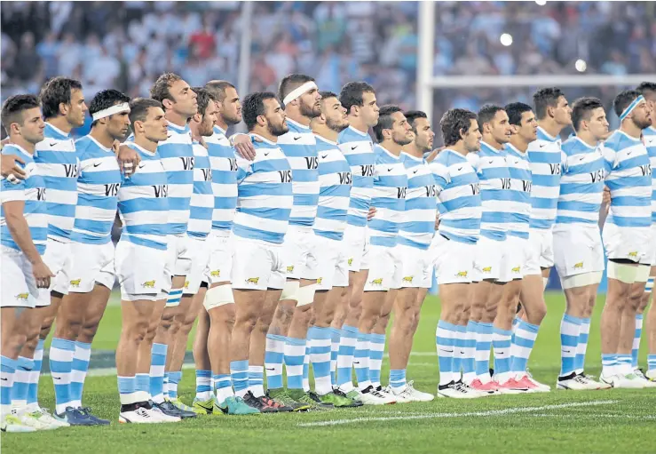  ??  ?? los pumas, durante el reciente rugby championsh­ip, donde perdieron todos los partidos; con el mundial 2019 en la mira, la estructura precisa cambios en varios niveles