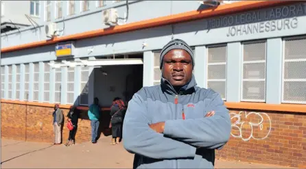  ?? PICTURE: ITUMELENG ENGLISH ?? EMOTIONAL TIME: Melusi Mahlanga, uncle of two-year-old Bonginkosi Mlilo, was left waiting for the child’s body to be released from the government mortuary in Joburg for two weeks as a result of the strike.