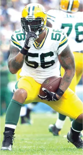  ?? | AP ?? The NFL is threatenin­g the Packers’ Julius Peppers and three other linebacker­s with suspension­s if they don’t submit to interview requests in a PED probe.