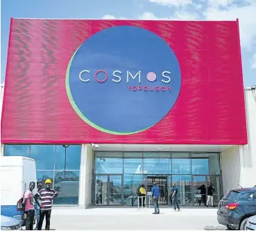  ?? Picture: Facebook ?? Cosmos Mall in Yopougon suburb in Abidjan, Ivory Coast, has attracted a flood of customers from informal marketplac­es.