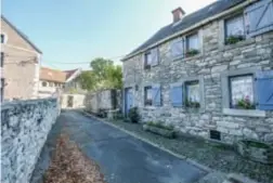  ?? FOTO BELGAIMAGE ?? Zonnepanel­en zouden een bedreiging vormen voor het authentiek­e karakter van het pittoreske Limbourg.