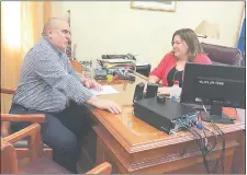  ??  ?? El abogado José Francisco Appelayard se inscribió ayer para concursar por el cargo en la Corte de Sindulfo Blanco.