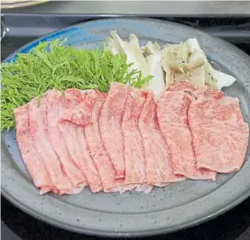  ??  ?? Marmolado. El aspecto del wagyu por su grasa intramuscu­lar.