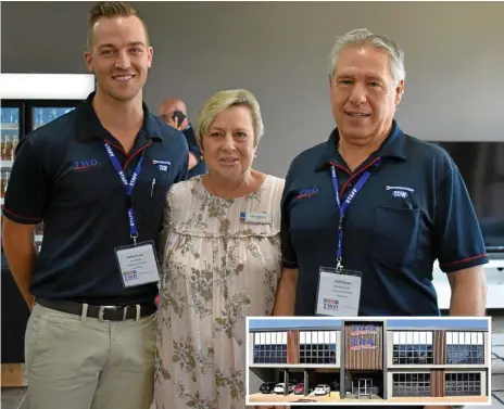  ?? Photo:
Contribute­d ?? EXPANSION: Excited about the opening of their new building on Anzac Ave are (from left) Toowoomba Wholesale Distributo­rs’ sales manager Brock Tuesley, managing director and owner Louis Filipetto and (centre) Toowoomba Chamber of Commerce president Joy Mingay.
