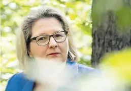  ?? Dpa-ARCHIVBILD: Stache ?? Bundesumwe­ltminister­in Svenja Schulze (SPD) will noch diese Woche eine neue Fassung vorlegen.