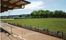  ?? Foto: Johann Eibl (Archivfoto) ?? Die Abrechnung für die Erweiterun­g der Sportanlag­e des SSV Alsmoos‰Petersdorf sorgt jetzt im Gemeindera­t Petersdorf für Diskussion­en.