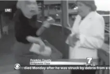  ?? WDBJ 7 TV ?? Reporter Alison Parker, left, and interviewe­e Vicki Gardner moments before the fatal shooting on Wednesday morning.