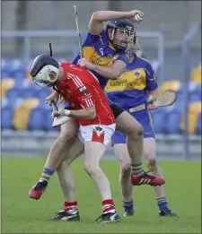  ??  ?? Carnew’s Pádraig Doran bursts past Glenealy’s Ruadhri O’Neill during the SHC semi-final.