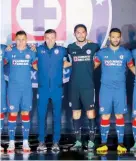  ??  ?? El nuevo uniforme de La Máquina fue presentado ayer.