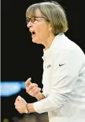  ?? DAVID BECKER/AP ?? Stanford coach Tara Vanderveer calls out to her team during the first half against Oregon in the quarterfin­als of the Pac-12 tournament March 2 in Las Vegas.