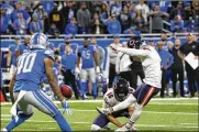  ?? CARLOS OSORIO / ASSOCIATED PRESS ?? Bears kicker Cairo Santos kicks the winining field goal with time expiring Thursday to defeat the Lions 16-14 in Detroit. Chicago (4-7) ended a five-game losing streak under embattled coach Matt Nagy.