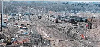  ?? HAMILTON SPECTATOR FILE PHOTO ?? The CN rail shunting yard near Bayfront Park has been a topic of discussion since the 1990s.