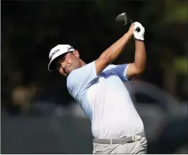  ?? MARK HUMPHREY — THE ASSOCIATED PRESS ?? J.J. Spaun shot a 3-under 67 on Friday to take a one-shot lead in the St. Jude Championsh­ip in Memphis, Tenn., the opening event in the PGA Tour postseason.