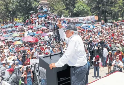  ?? Carlos jass/reuters ?? El candidato presidenci­al mexicano López Obrador, anteayer, en la Ciudad de México