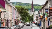  ?? Walter Bibikow/Getty Images ?? Ireland, County Kerry, Ring of Kerry, Kenmare, Henry Street. The General Assembly is considerin­g a bill that would create a trade commission to support future transatlan­tic business between the state and Ireland.