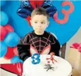  ?? ?? Víctor Azcona en su festejo de 3 años