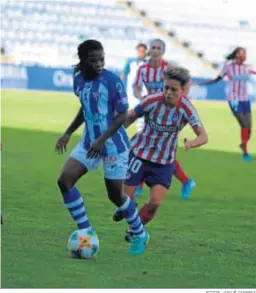  ?? FOTOS JOSUÉ CORREA ?? Formación inicial que alineó el Sporting Club de Huelva ayer en el estadio Nuevo Colombino; las onubenses iniciaron la liga ofreciendo una buena imagen ante el Atlético de Madrid.