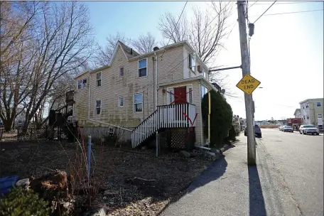  ?? STUART CAHILL — BOSTON HERALD ?? A “restorativ­e, educationa­l housing” facility in Revere is no longer being proposed to be situated on Arcadia Street in the residentia­l Oak Island neighborho­od.