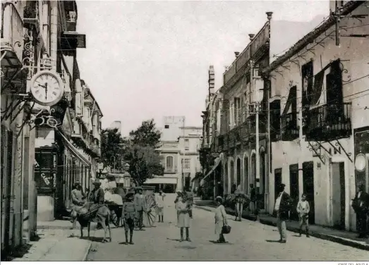  ?? JORGE DEL ÁGUILA. ?? La calle Real y al fondo, la Plaza Alta.