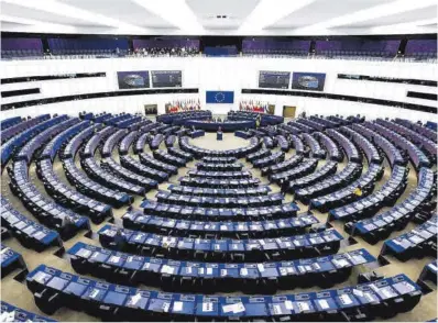  ?? Yves Herman / Reuters ?? Vista general del hemiciclo del Parlamento europeo en Estrasburg­o.