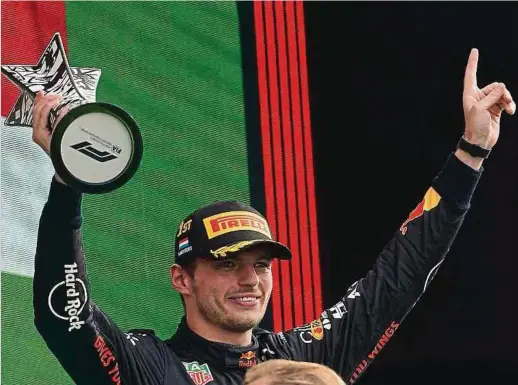  ?? Foto: dpa ?? Nach einem harten Titelkampf 2021 ist Max Verstappen in dieser Saison kaum zu schlagen.