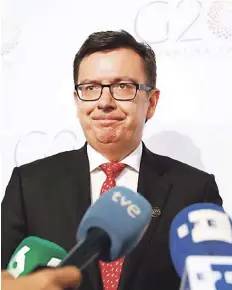  ?? EFE ?? Reunión. El ministro de Economía español, Román Escolano reaccionó tras la reunión de ministros de Finanzas y presidente­s de Bancos Centrales del G20.