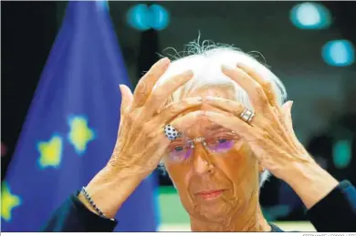  ?? STEPHANIE LECOCQ / EFE ?? Christine Lagarde, ayer, en el Parlamento Europeo.