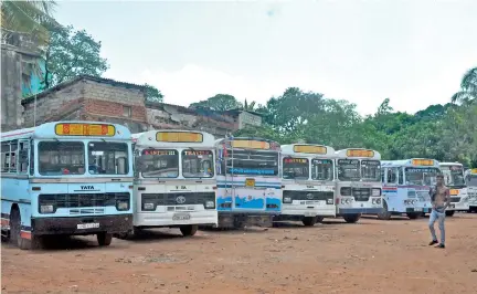  ??  ?? Roaring success: The extra buses parked at Pettah (above and right). Pix by Athula Devapriya