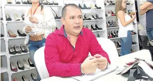  ??  ?? alBerto caicedo, presidente de Corporació­n de Industrial­es de Calzado y similares de norte de Santander (Corpoincal), informó que en la séptima feria de calzado de Cúcuta asistieron dos expositore­s de Bogotá y cinco de Bucaramang­a.