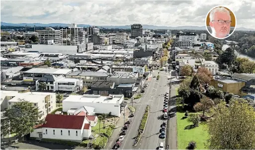  ??  ?? Inner-city developers currently don’t have to pay developmen­t contributi­ons if their project is deemed to help meet city goals. Inset: Councillor Mark Bunting.