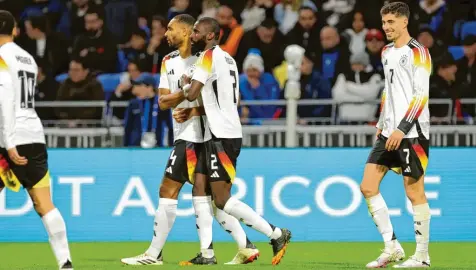  ?? Foto: Christian Charisius, dpa ?? Kai Havertz (rechts) ist einer der Gewinner unter Bundestrai­ner Julian Nagelsmann.