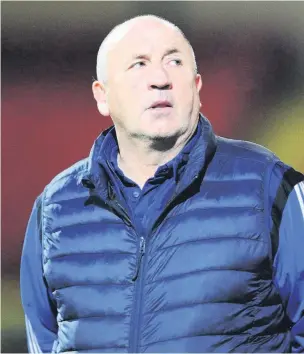  ?? Alex Burstow ?? Accrington Stanley manager John Coleman