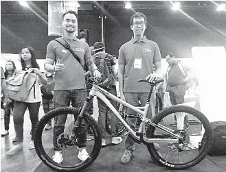 Bicycle enthusiasts unveil innovative energy saving smooth