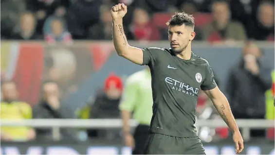  ?? AFP ?? El titular. Sergio Agüero está pasando por un gran momento y hoy es el dueño del puesto en el Manchester City y en la Selección Argentina.