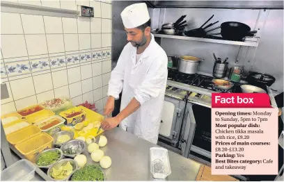  ?? PICTURES: STEVE PORTER
AN144588 ?? Manager Iqbal Ahmad in the kitchen at Real Indian, in Rosebank Parade, Reading Road, Yateley.