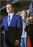  ??  ?? Pete Buttigieg, ici samedi à Las Vegas, peine à séduire les minorités.