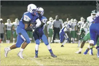  ?? PHOTO BY JERRY BALLENGEE ?? Lackey senior Malik Burns, pictured here in a Sept. 16 contest versus St. Charles, iss the All-County Athlete of the Year for football. He also picked up the honor as the All-SMAC Most Outstandin­g Player.