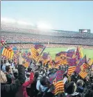  ??  ?? El Camp Nou, libre de fraude en los abonosRepa­rto de los abonos sancionado­s por la reventa