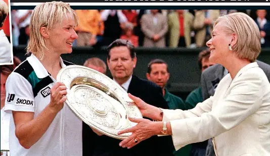  ?? MARK PAIN ?? Joy and despair: the Duchess of Kent presents Novotna with the trophy in 1998, after comforting her in 1993 (inset)