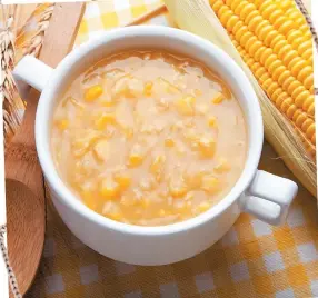  ?? GETTY IMAGES ?? Corn chowder gets its richness from milk or cream and bacon.