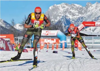  ?? FOTO: IMAGO ?? Schenken sich nichts und schätzen sich doch: Johannes Rydzek (li.) und Eric Frenzel, WM-Favoriten.