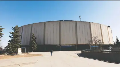  ?? GREG SOUTHAM ?? Despite ongoing calls to repurpose the building, a report from the city recommends demolition of the Northlands Coliseum. Once gone, the land it sits on will be part of a transit-oriented developmen­t with housing and retail shops next to an LRT station, city spokesman Matt Pretty says.