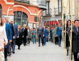  ?? // ABC ?? La Corporació­n municipal, con el alcalde al frente, en la procesión