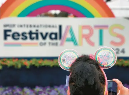  ?? JOE BURBANK/ORLANDO SENTINEL PHOTOS ?? Epcot Internatio­nal Festival of the Arts runs through Feb. 19.